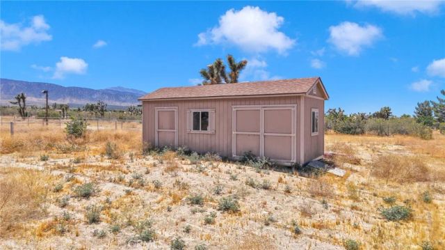 12472 Oasis Road, Pinon Hills, CA 92372