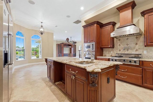 1304 JUMANA LOOP, Apollo Beach, FL 33572