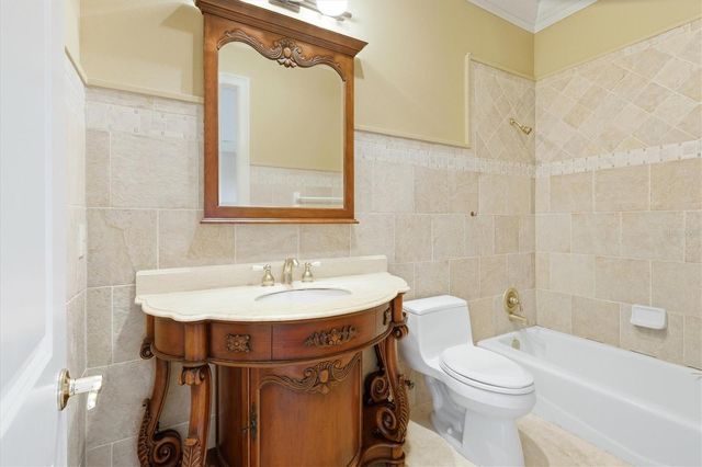 1304 JUMANA LOOP, Apollo Beach, FL 33572
