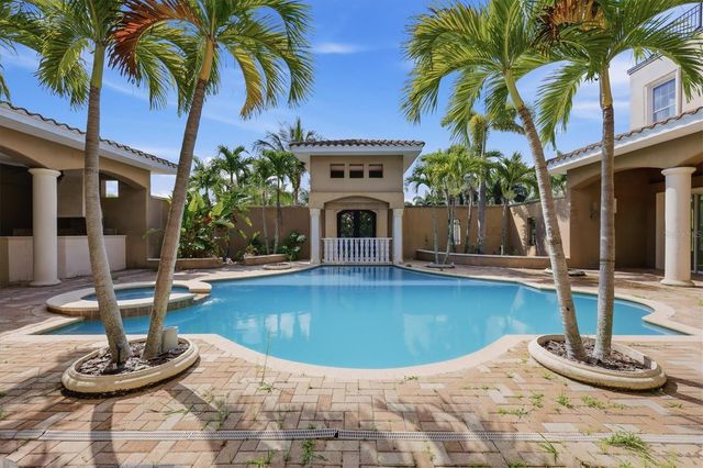 1304 JUMANA LOOP, Apollo Beach, FL 33572