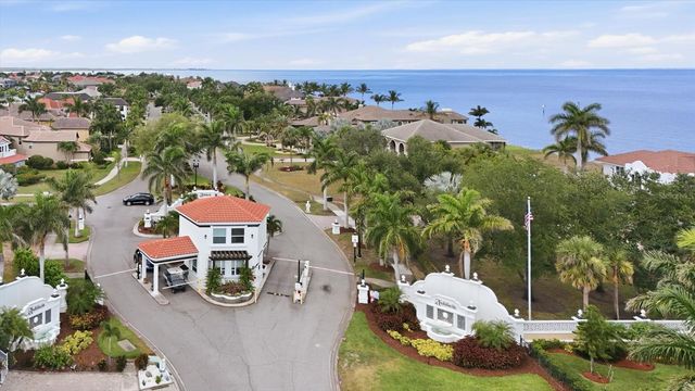 1304 JUMANA LOOP, Apollo Beach, FL 33572