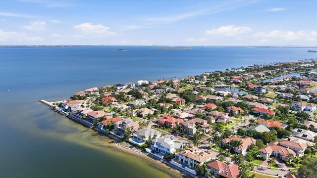1304 JUMANA LOOP, Apollo Beach, FL 33572