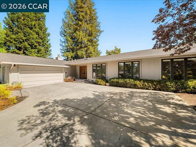 8 Dunsmoor Ct, Danville, CA 94526