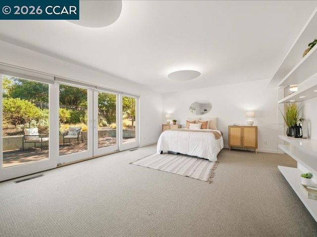 8 Dunsmoor Ct, Danville, CA 94526