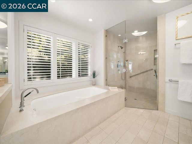 8 Dunsmoor Ct, Danville, CA 94526