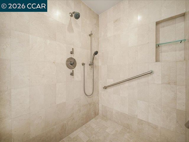 8 Dunsmoor Ct, Danville, CA 94526