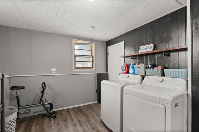 717 Phillips Street, Polk City, IA 50226