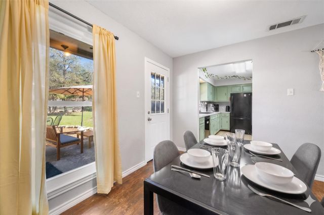 805 Wooten ST, Cedar Park, TX 78613