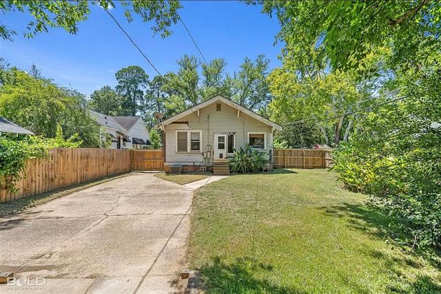 660 College Street, Shreveport, LA 71104