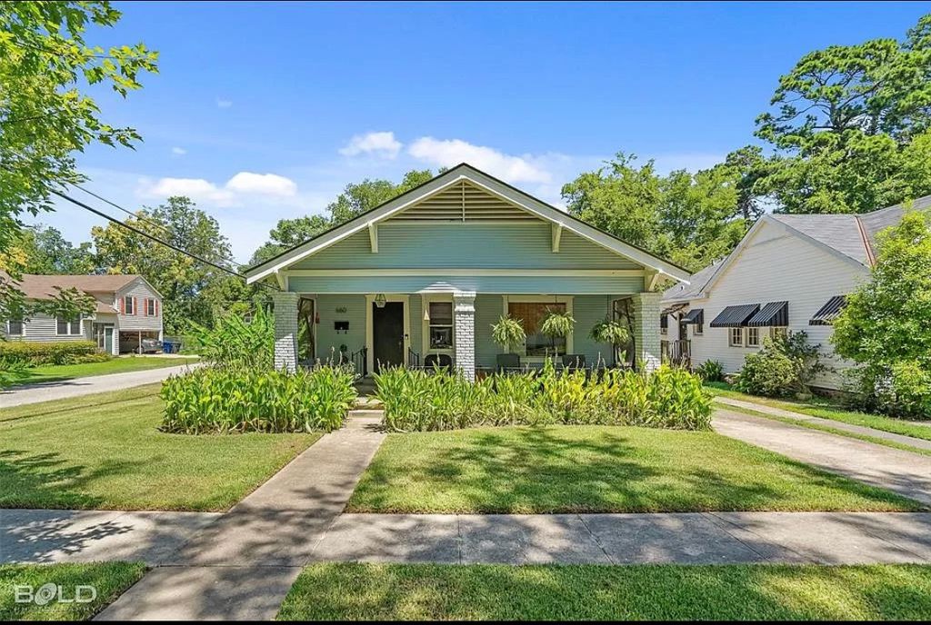 660 College Street, Shreveport, LA 71104