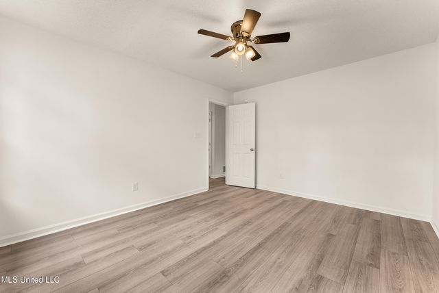 589 Swaney Drive, Holly Springs, MS 38635