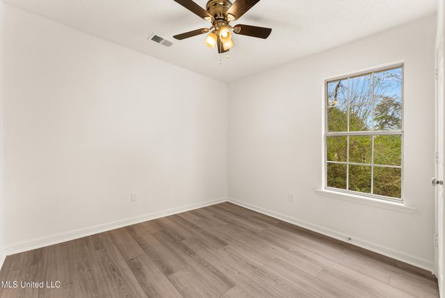 589 Swaney Drive, Holly Springs, MS 38635