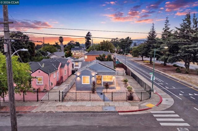 2075 83Rd Ave, Oakland, CA 94621