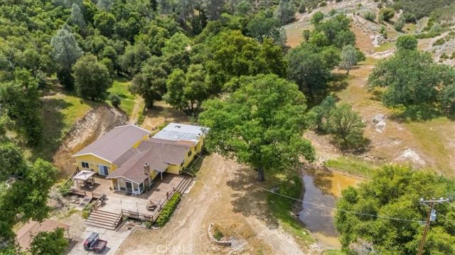 1535 Parkhill Road, Santa Margarita, CA 93453