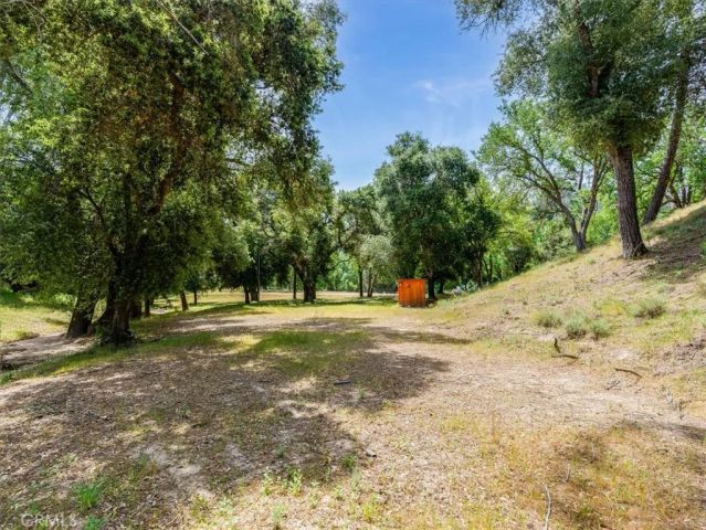 1535 Parkhill Road, Santa Margarita, CA 93453