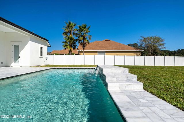 9149 WOODSMAN COVE Lane, Jacksonville, FL 32226