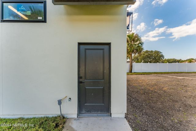 9149 WOODSMAN COVE Lane, Jacksonville, FL 32226