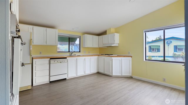 1706 73rd Street E, Tacoma, WA 98404