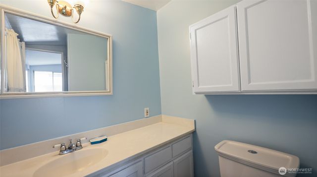 1706 73rd Street E, Tacoma, WA 98404