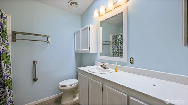 1706 73rd Street E, Tacoma, WA 98404