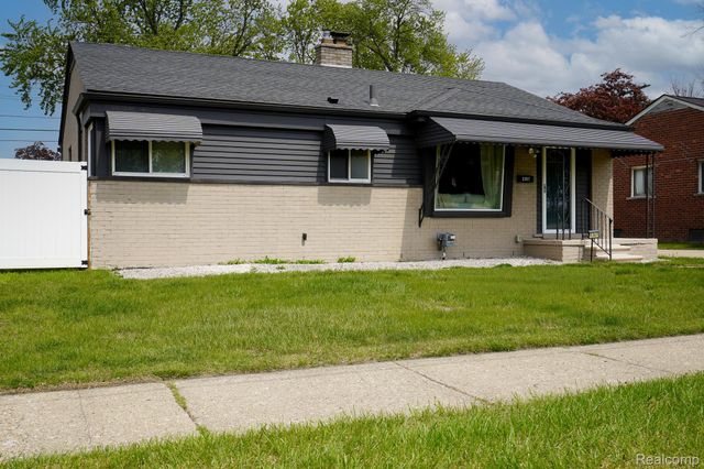 5367 E 13 Mile Road, Warren, MI 48092