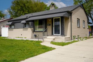5367 E 13 Mile Road, Warren, MI 48092
