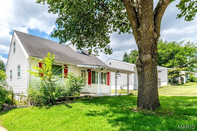 425 Chamberlin Drive, Winchester, MO 63021