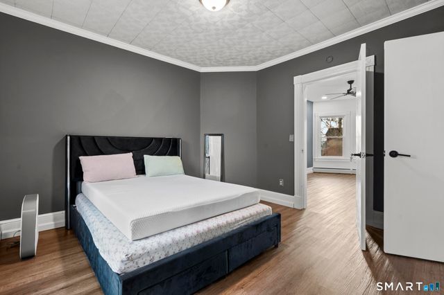 21 North Beacon Street 2, Waterbury, CT 06704