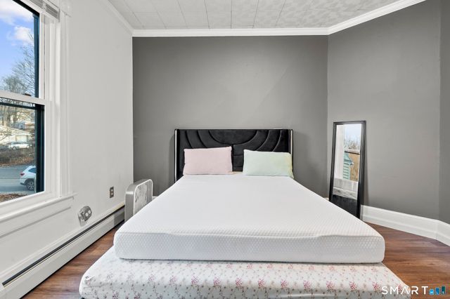 21 North Beacon Street 2, Waterbury, CT 06704