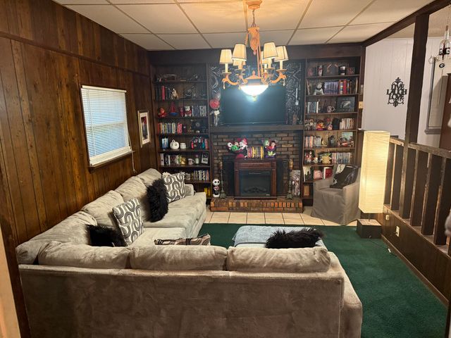 516 Springhill Heights Circle, Tunnel Hill, GA 30755