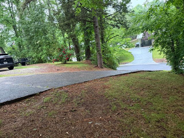 516 Springhill Heights Circle, Tunnel Hill, GA 30755
