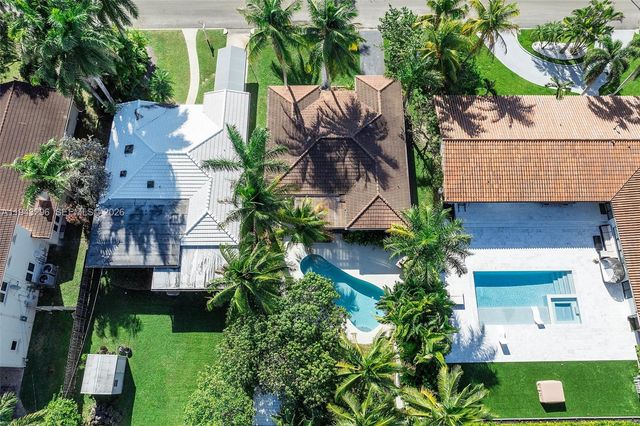 1111 Adams St, Hollywood, FL 33019