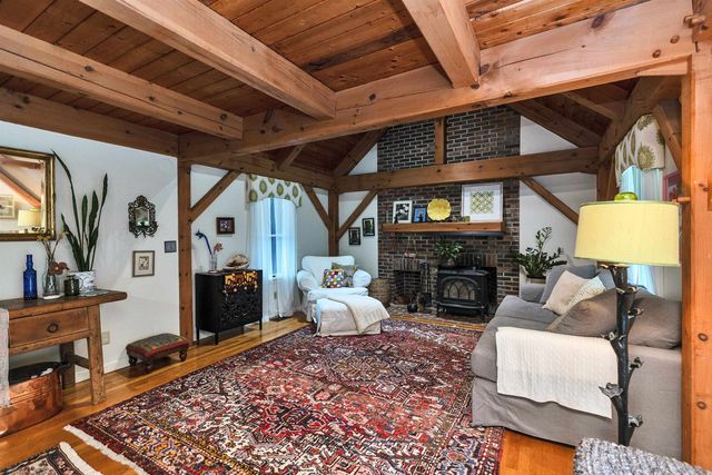 11 Kasey Drive, Milford, NH 03055