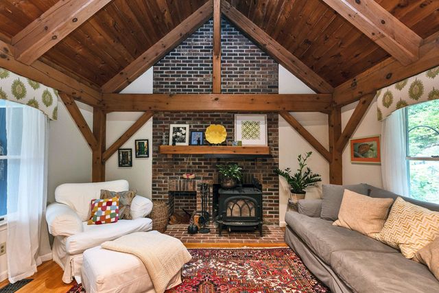 11 Kasey Drive, Milford, NH 03055