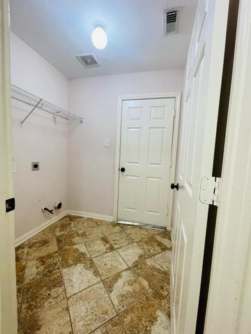 8207 Gaines Meadow Drive, Houston, TX 77083