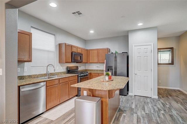 1132 Blakes Field Place, Las Vegas, NV 89011