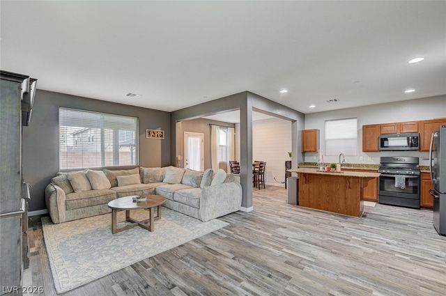 1132 Blakes Field Place, Las Vegas, NV 89011