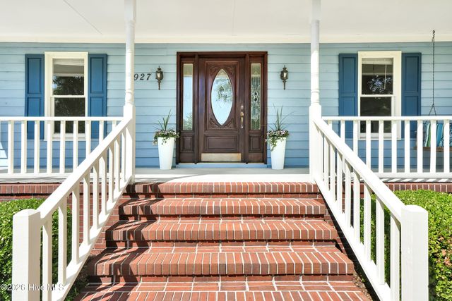 4927 Woodcrest Drive, Castle Hayne, NC 28429