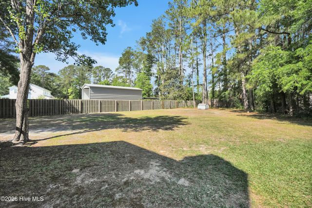 4927 Woodcrest Drive, Castle Hayne, NC 28429