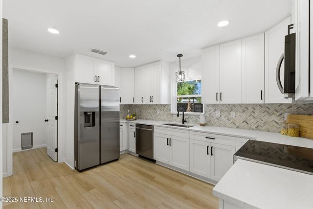 12769 SERENADE Circle S, Jacksonville, FL 32225