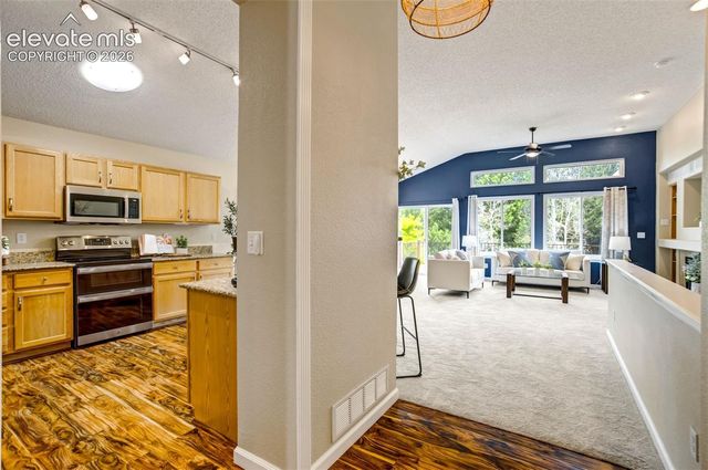 6059 Mapleton Drive, Colorado Springs, CO 80918