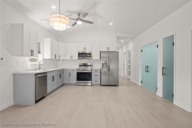 6421 Okinawa Avenue, Sebring, FL 33876