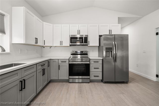 6421 Okinawa Avenue, Sebring, FL 33876