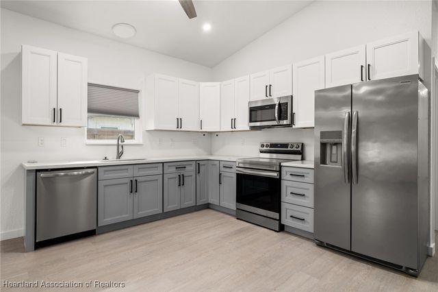 6421 Okinawa Avenue, Sebring, FL 33876