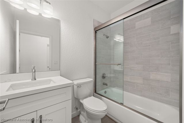 6421 Okinawa Avenue, Sebring, FL 33876