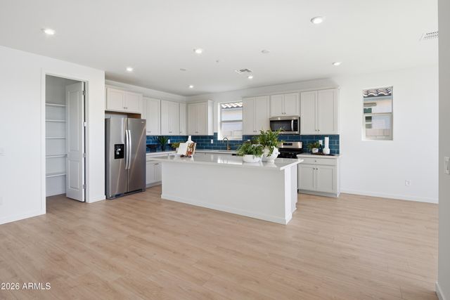 23949 W Carver Drive, Buckeye, AZ 85326