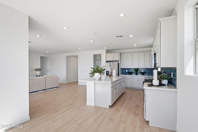 23949 W Carver Drive, Buckeye, AZ 85326