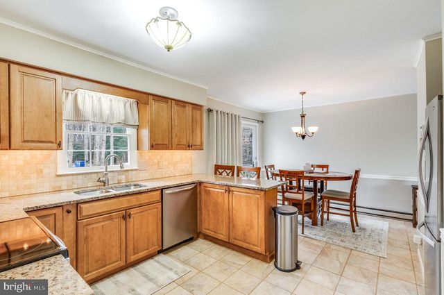 24111 FRIENDSHIP RD, Preston, MD 21655