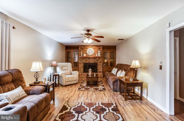 24111 FRIENDSHIP RD, Preston, MD 21655