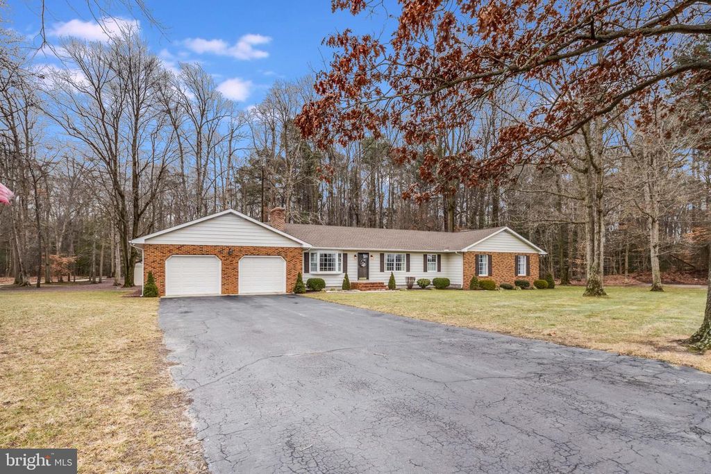 24111 FRIENDSHIP RD, Preston, MD 21655